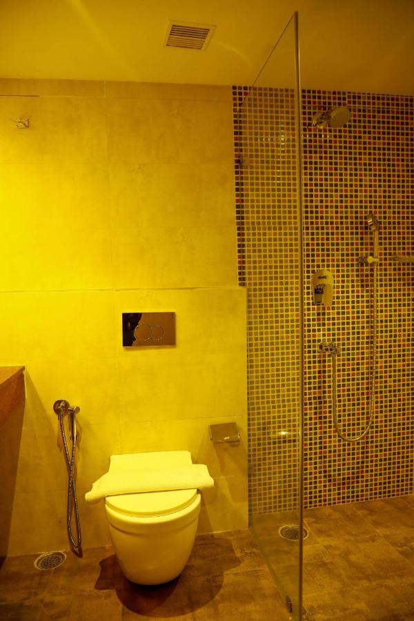 Bay View Hotel Vizag Visakhapatnam Exterior foto
